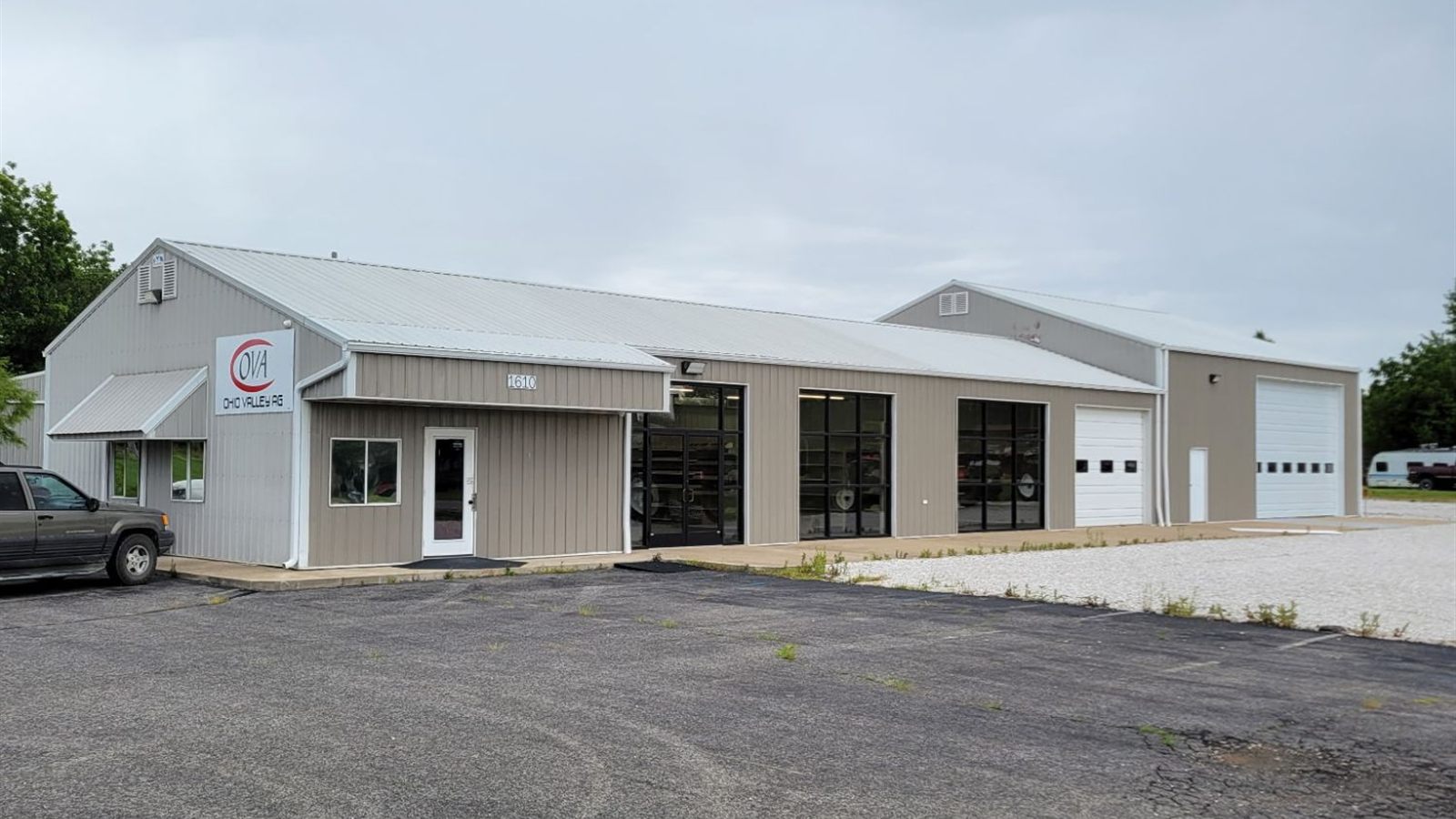The OVA Moberly store